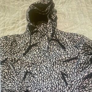 MICHAEL Michael Kors Coat Leopard Print Gray Black Hood Mid-Length Size L